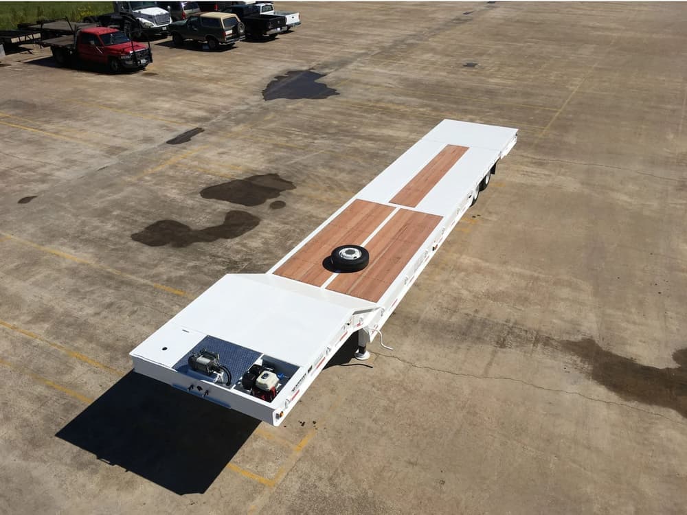 Choice hydraulic tail deployed
