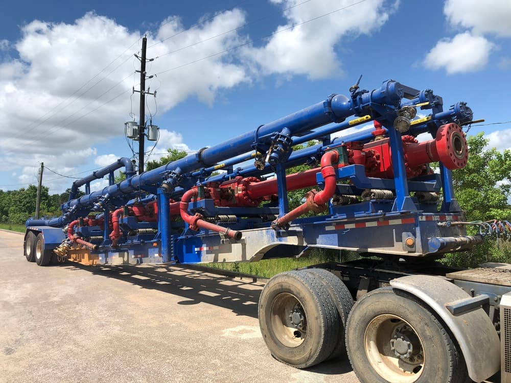 Custom oilfield trailer build, view three