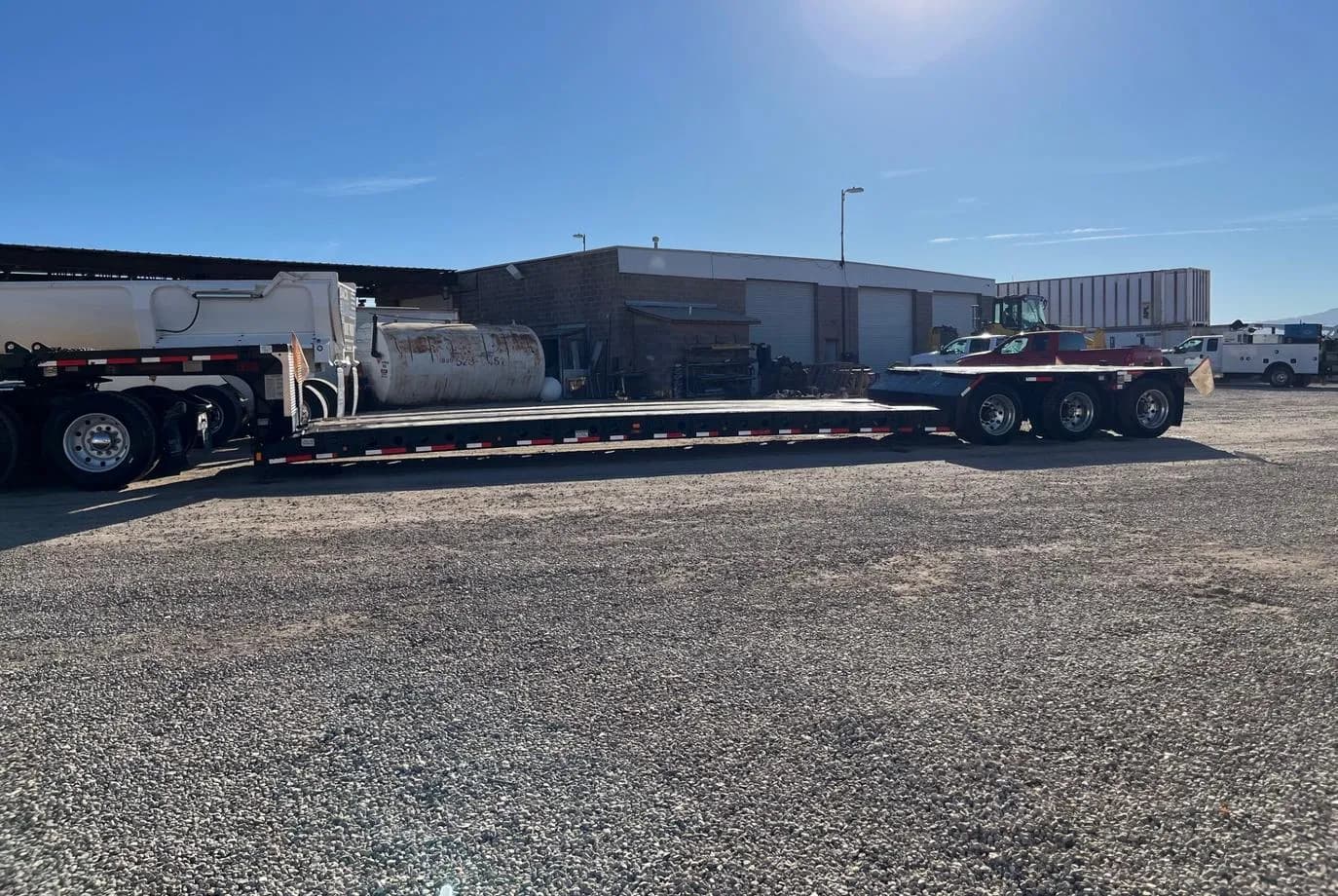 2020 Fontaine LXT40 w SA Booster Flip Axle thumbnail 2