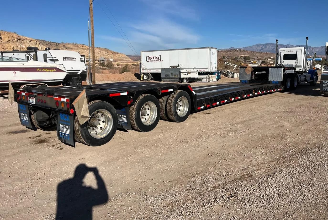 2020 Fontaine LXT40 w SA Booster Flip Axle thumbnail 5