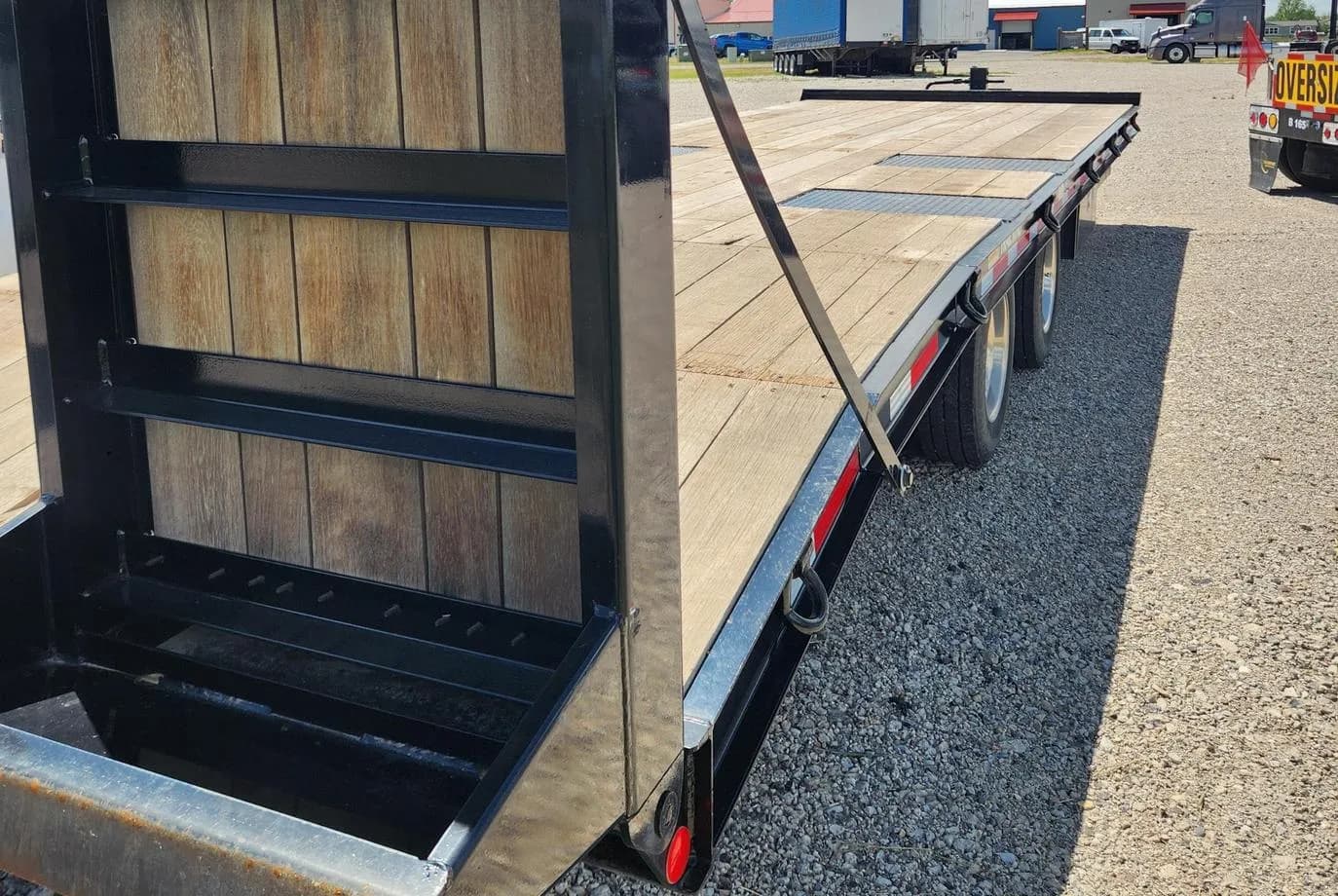 2024 Trail King Flat Bed thumbnail 2