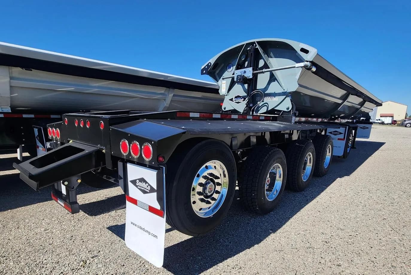 SmithCo SX5-53-38 Side Dump