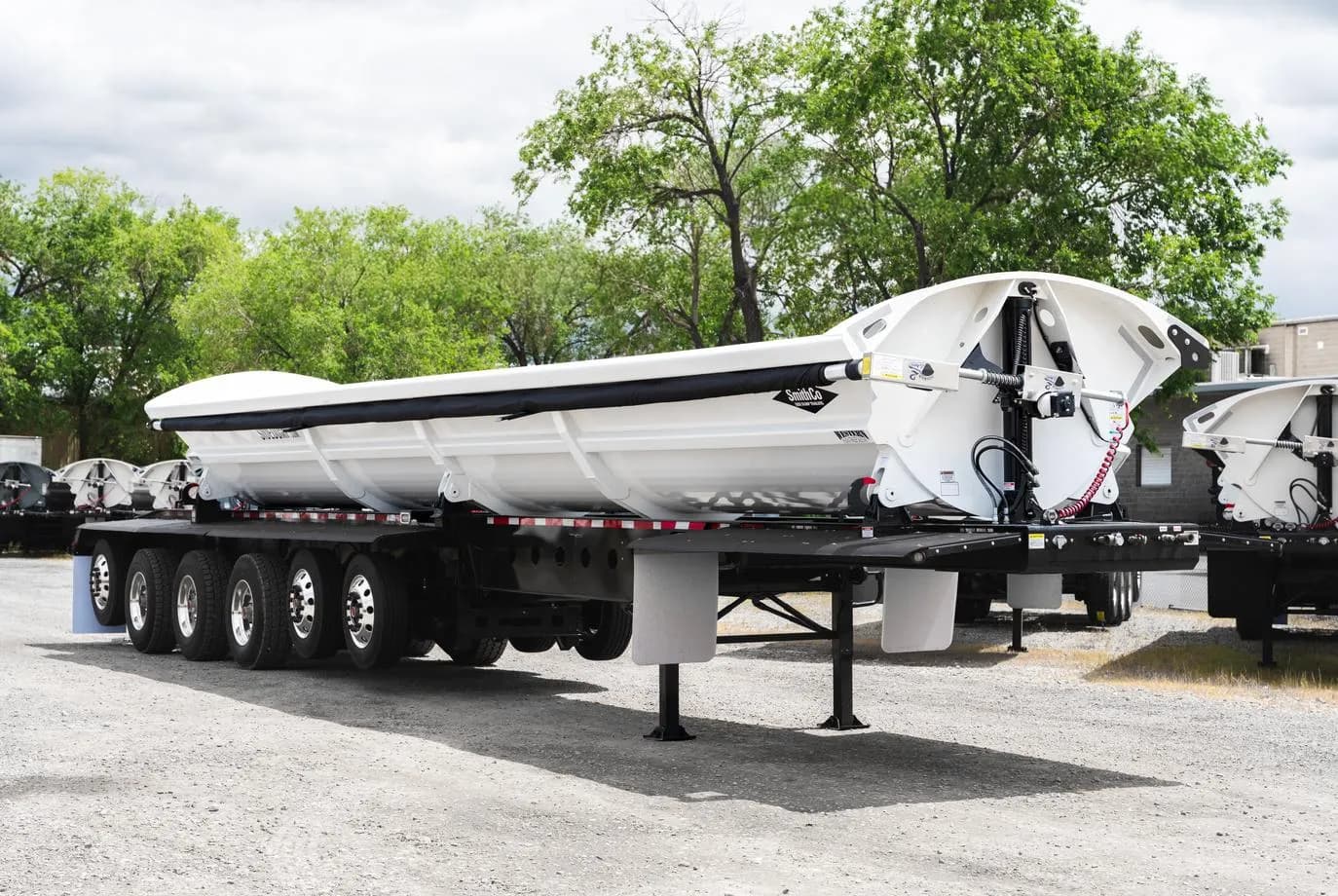 SmithCo SX6-53-40 Side Dump