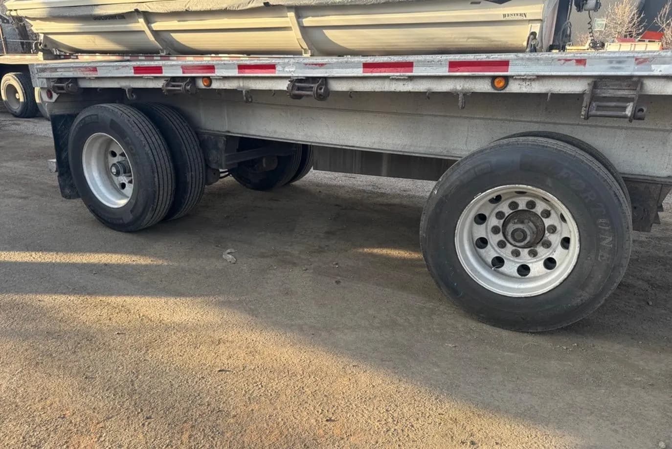 2007 Fontaine FLATBED 48' Flatbed thumbnail 3
