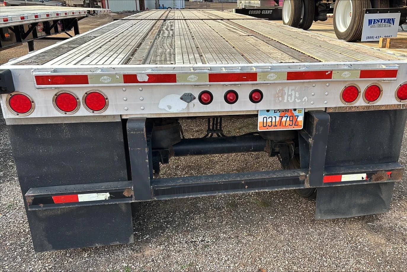2015 Utility FLATBED 48' Flatbed thumbnail 2