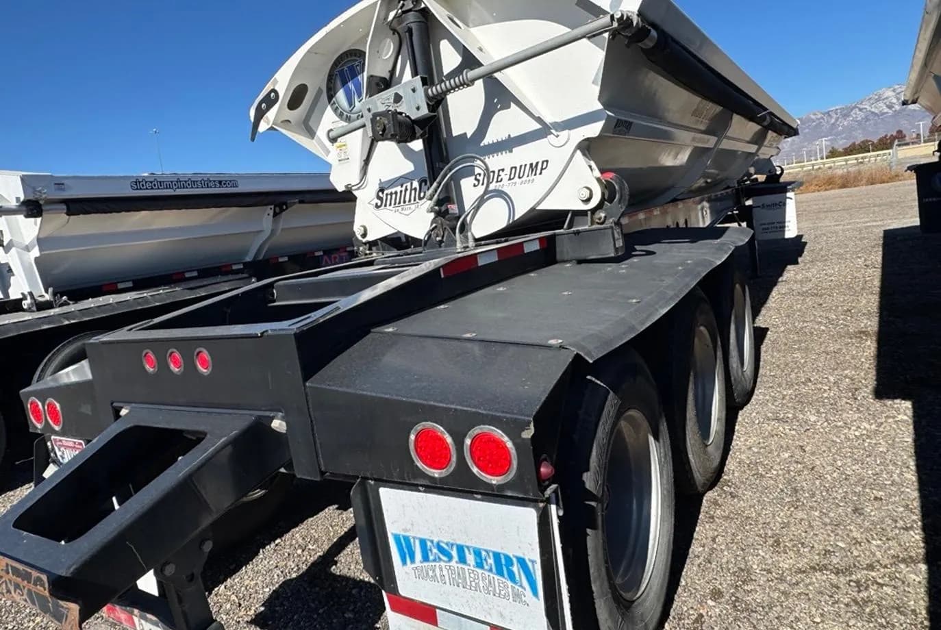 2020 SmithCo SX3-42-34 Side Dump thumbnail 3