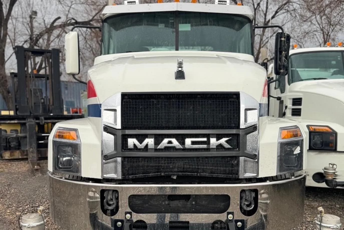 2021 Mack Anthem AN42T Water Truc thumbnail 7
