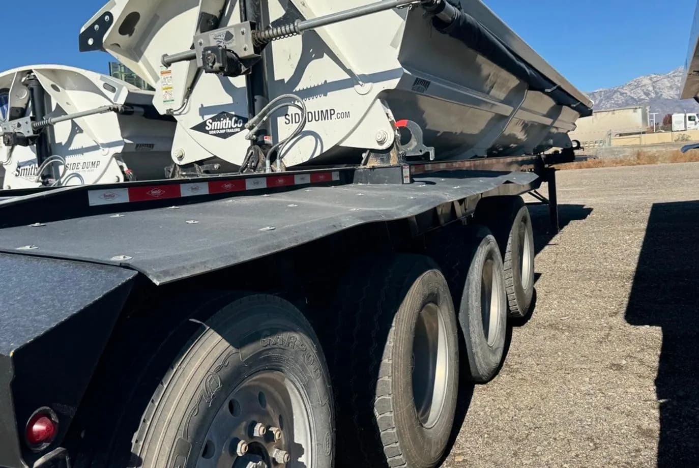 2023 SmithCo SX4  Side Dump thumbnail 7