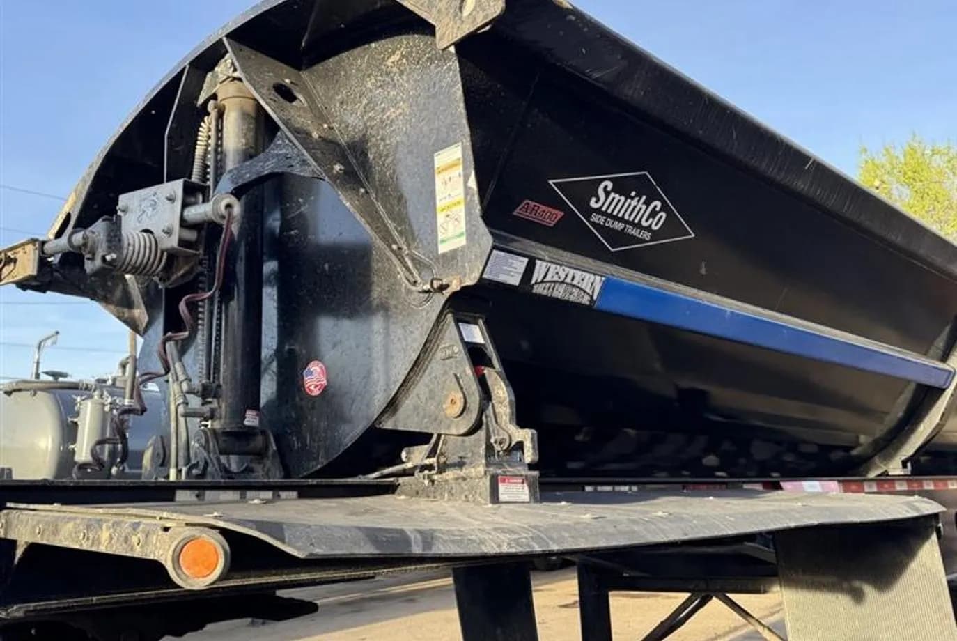2024 SmithCo SX4-49-36 Side Dump thumbnail 11
