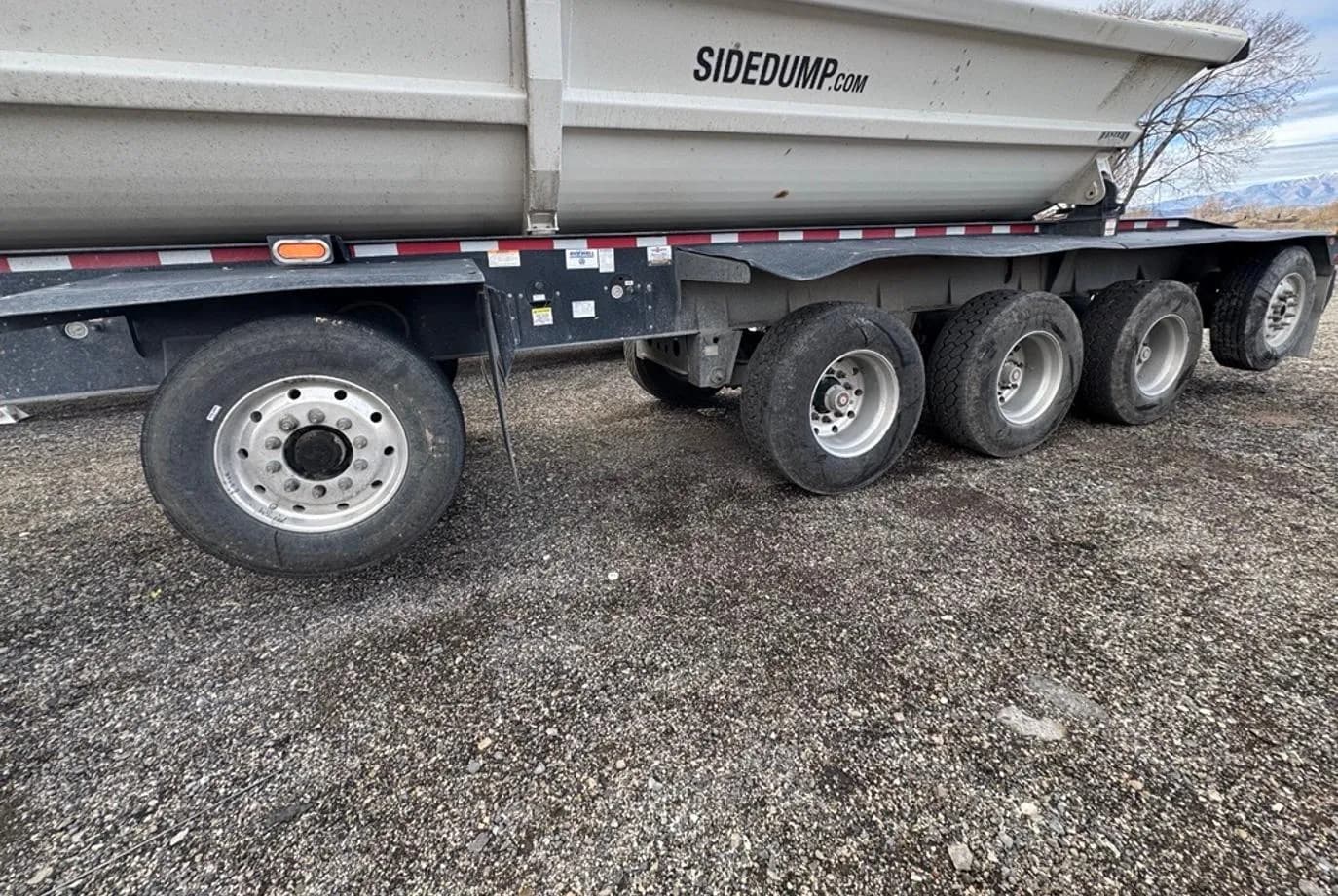 2024 SmithCo SX5-49-38 Side Dump thumbnail 8