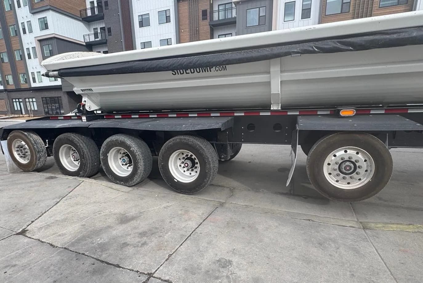 2024 SmithCo SX5-49-38 Side Dump thumbnail 6