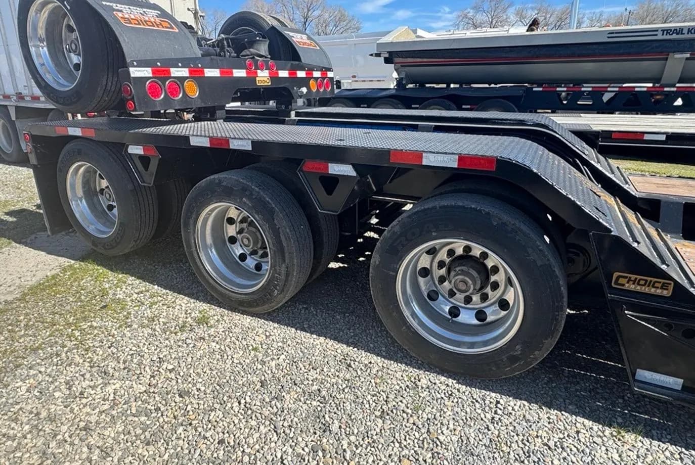 2025 Choice 355NG-Pro Lowboy thumbnail 9