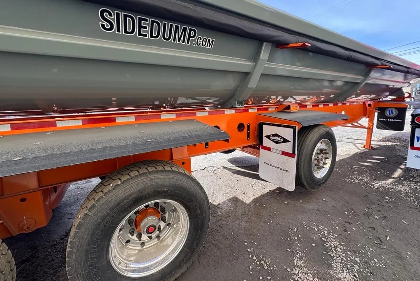 2026 SmithCo SX5-49-38 Side Dump thumbnail 2
