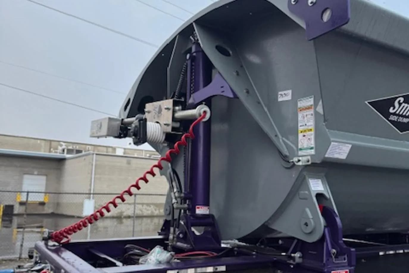 2026 SmithCo SX5-49-38 Side Dump thumbnail 3