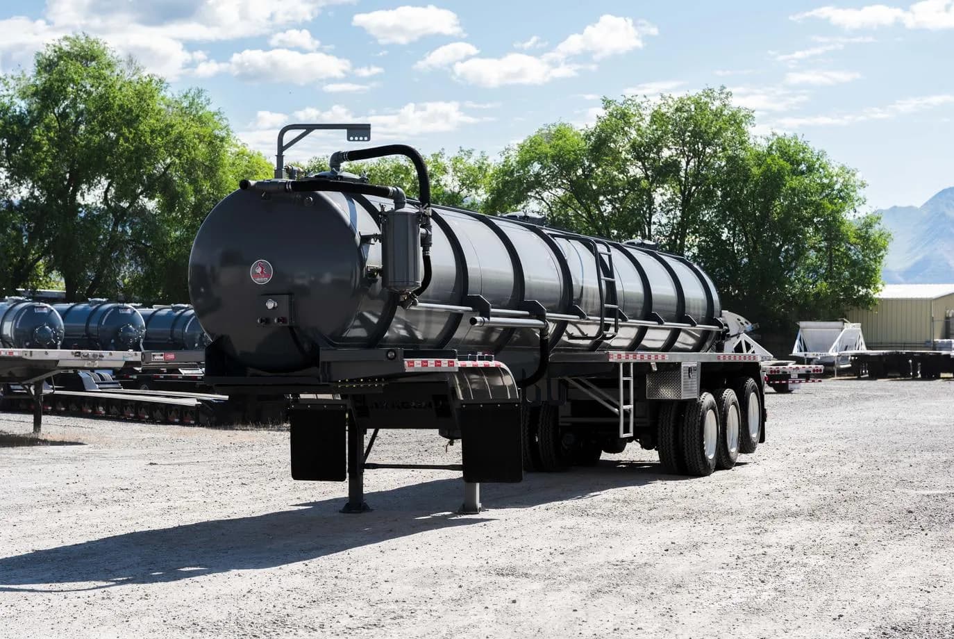 Ranco 165 BBL 3 Axle Vac Tanks & Pneumatic - Image 1