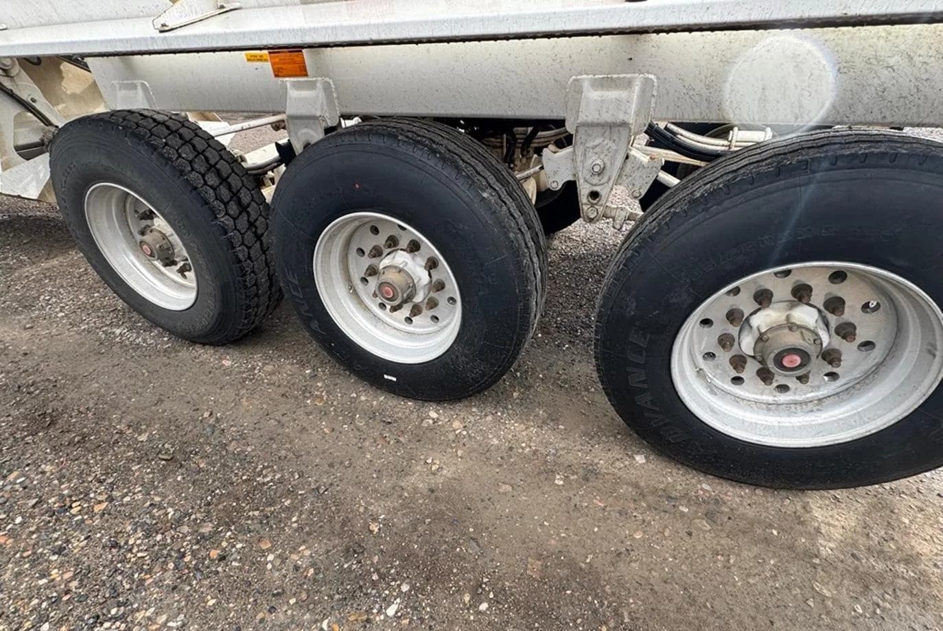 2021 Ranco LW21-40-3 Bottom Dump