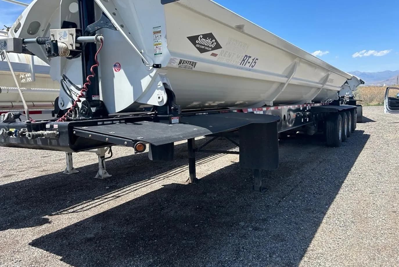 2023 SmithCo SXL4-46-36 LEAD Side Dump